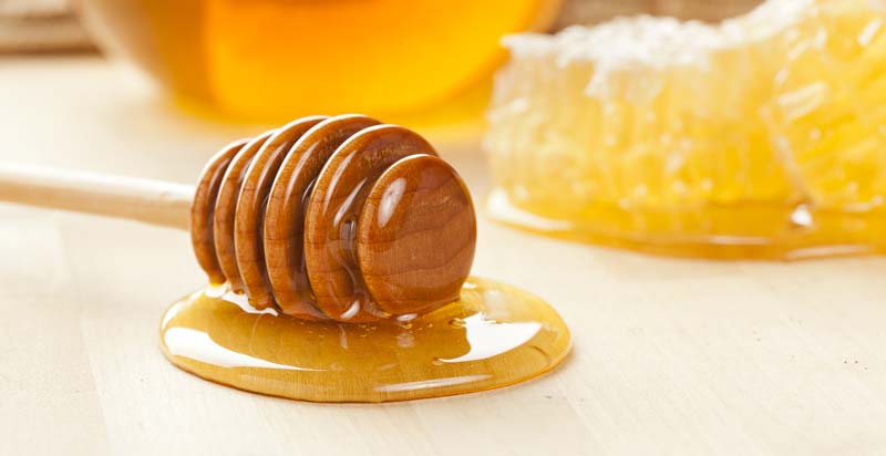 beneficiile masajului cu miere